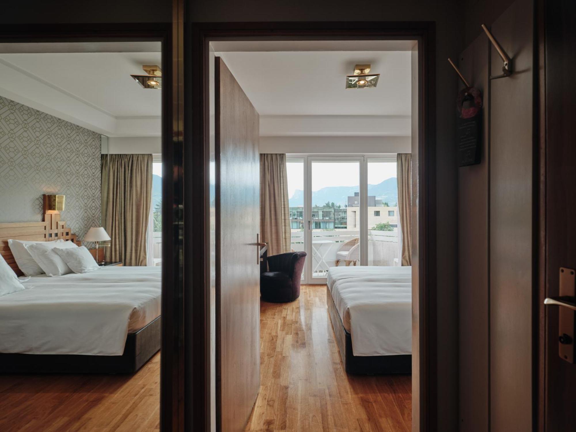 Classic Double or Twin Room with Balcony