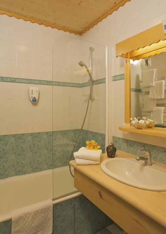 Triple Room,559182876:JPEG