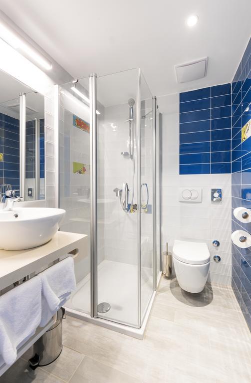 Double Room with Park View,263719029:JPEG