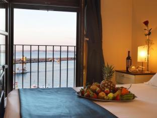 Quadruple Room with Sea View