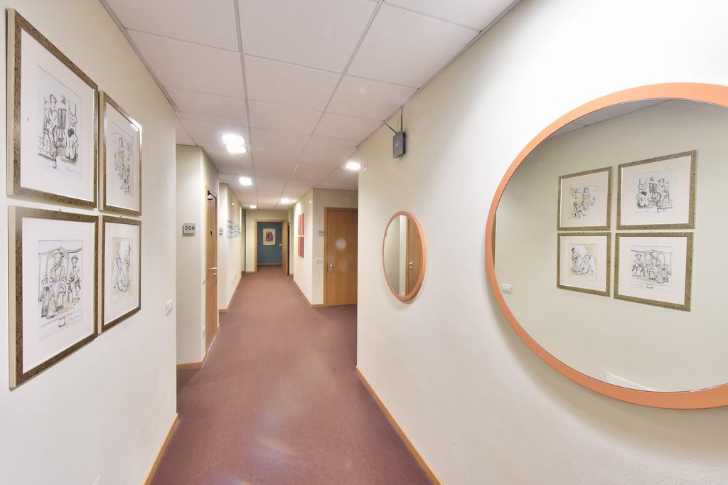 Superior Quadruple Room,681405414:JPEG