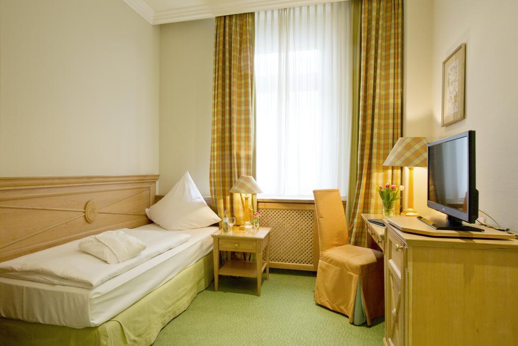 Standard Single Room