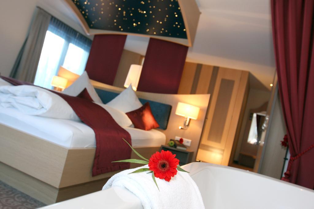 Superior Romantik Suite mit Burgblick und Klimaanlage