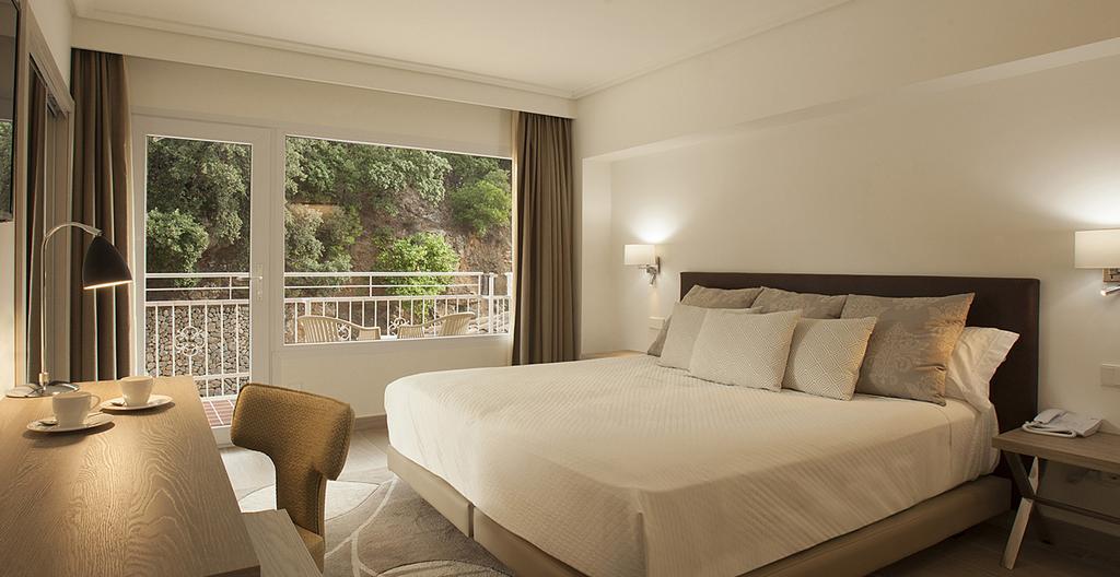 Chambre Double - Vue sur Montagne