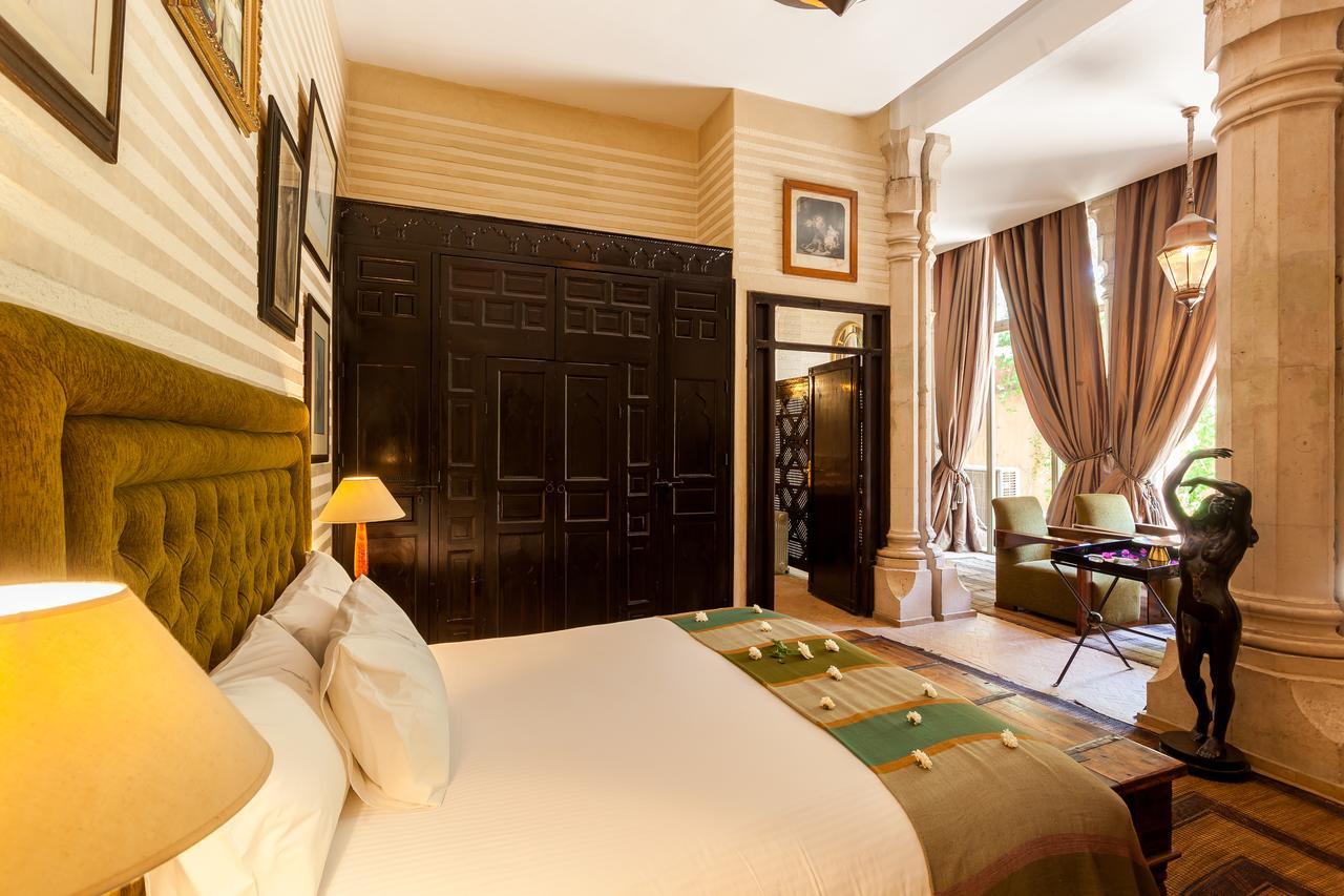Deluxe Room (2 Adults + 1 Child),1614793350:JPEG