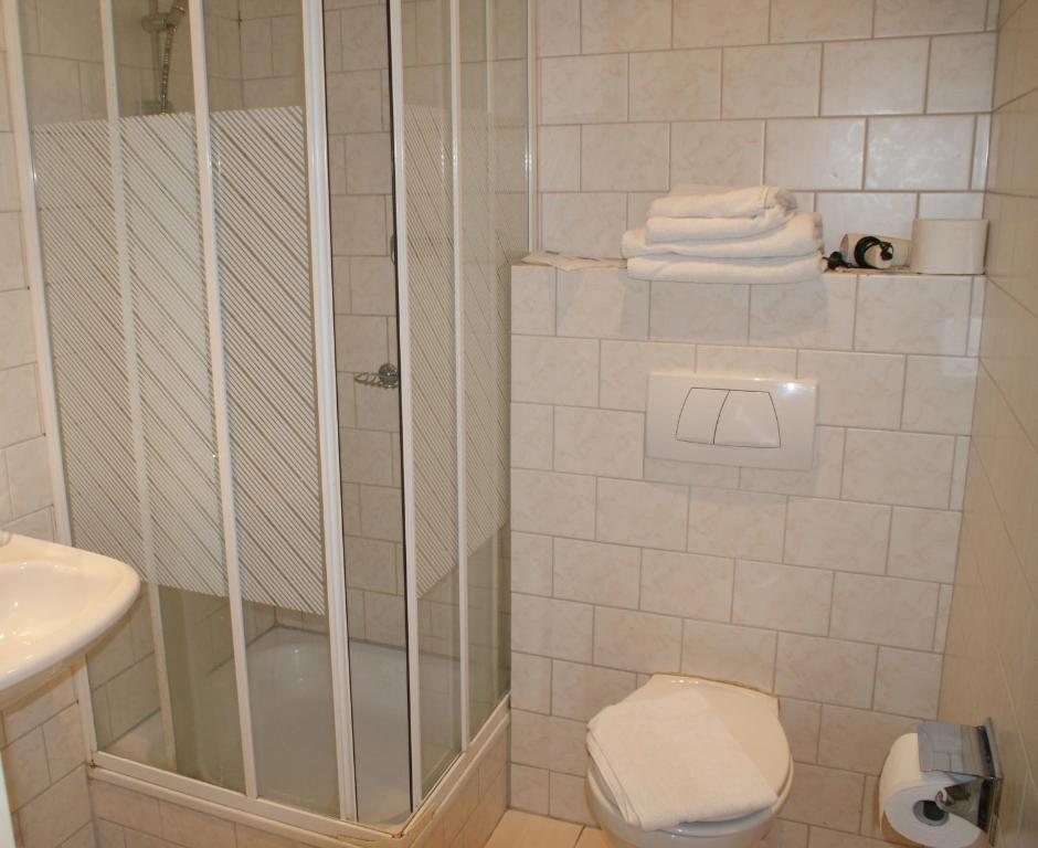 Quarto com 2 Camas de Solteiro e Varanda