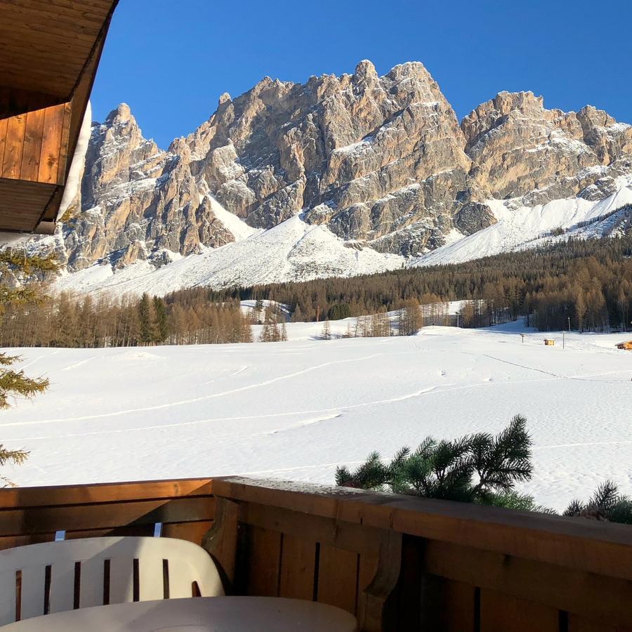 Double Room with Balcony and Mountain View,849015137:JPEG