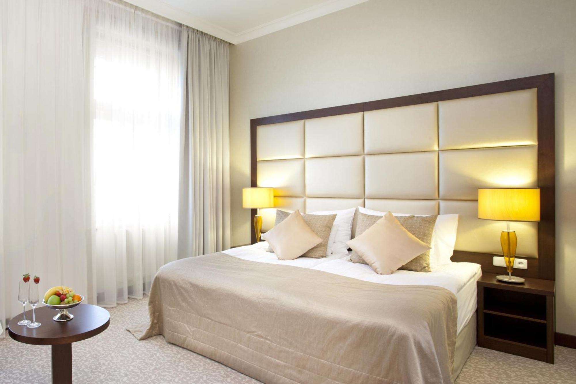 Deluxe Double or Twin Room,706865011:JPEG