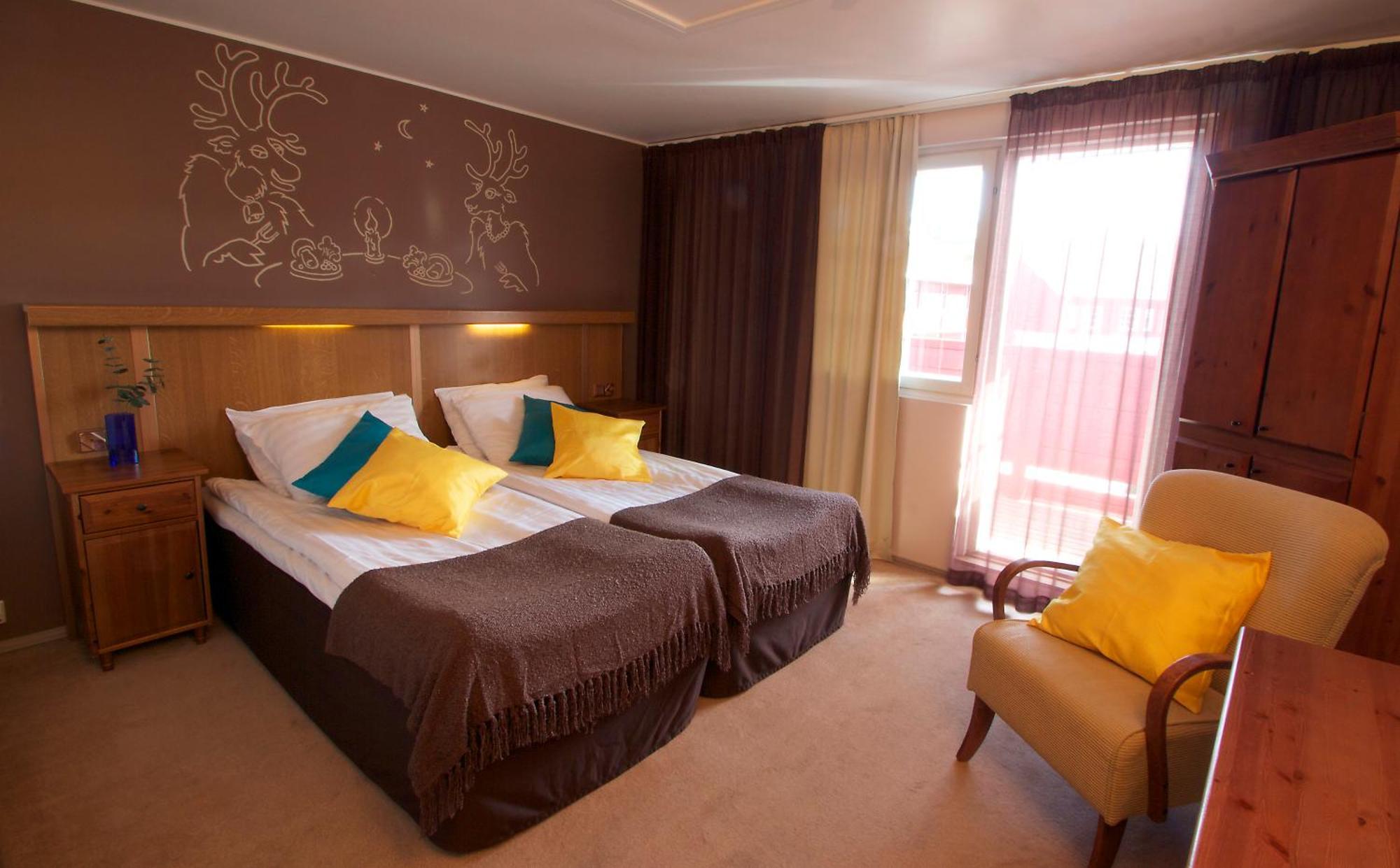 Standard Twin Room with Bath