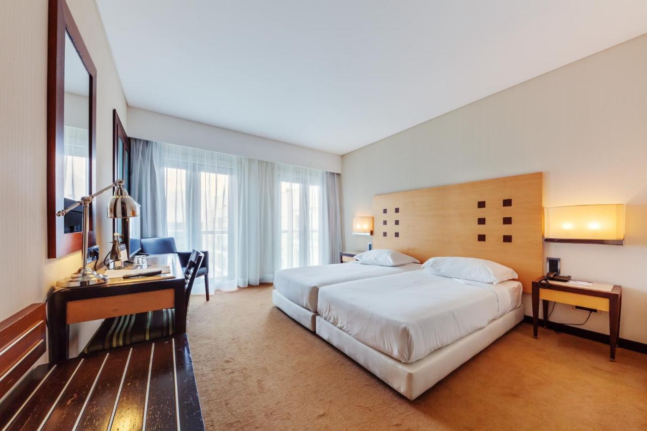 Chambre Double ou Lits Jumeaux avec Lit d'Appoint