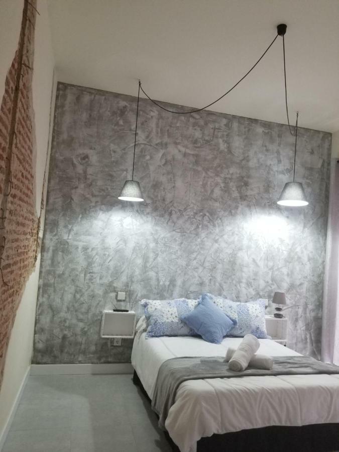 Chambre Double ou Lits Jumeaux Standard avec Balcon et Salle de Bains Commune Extérieure