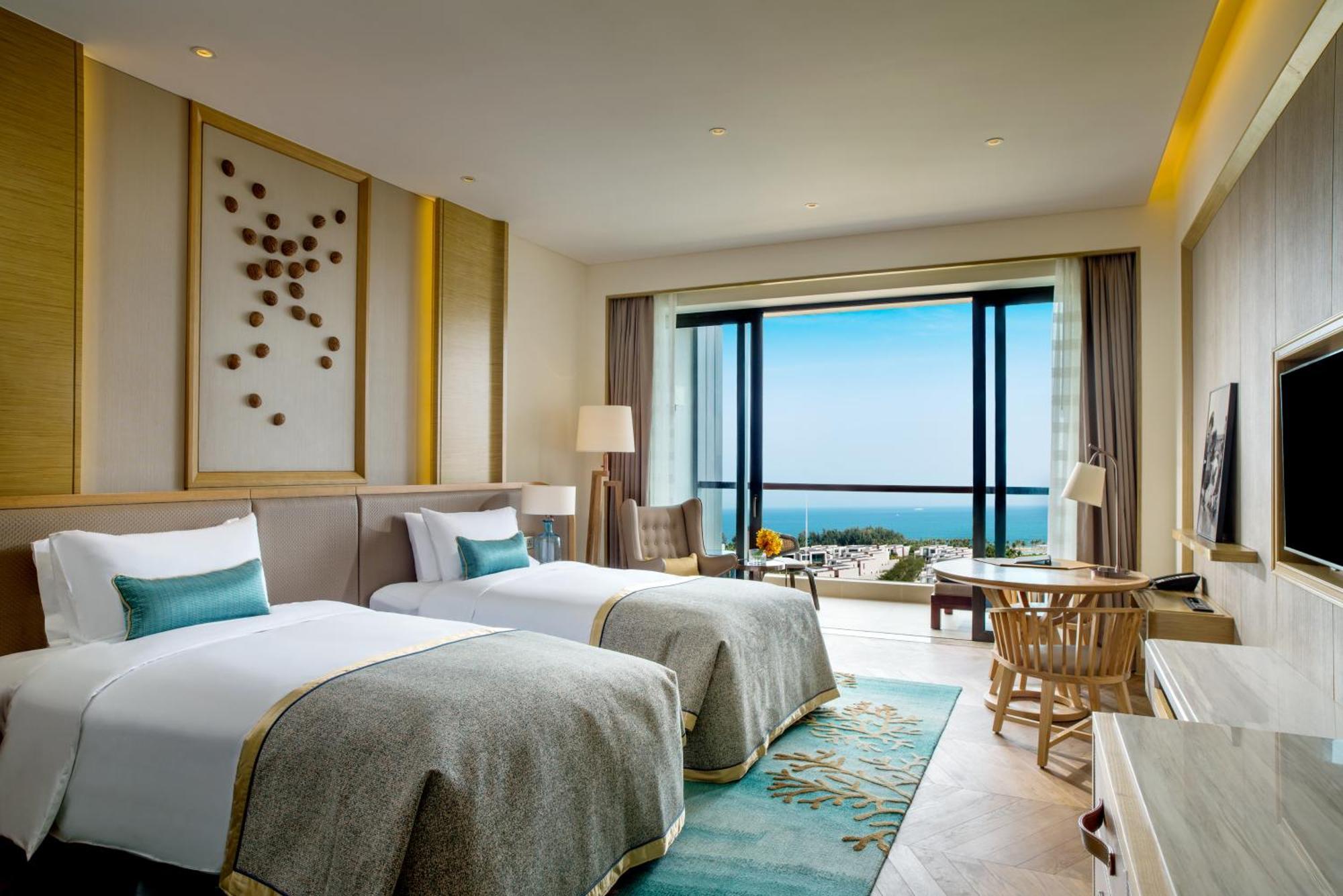 Luxuriöses Zweibettzimmer mit Meerblick und Zugang zum Club