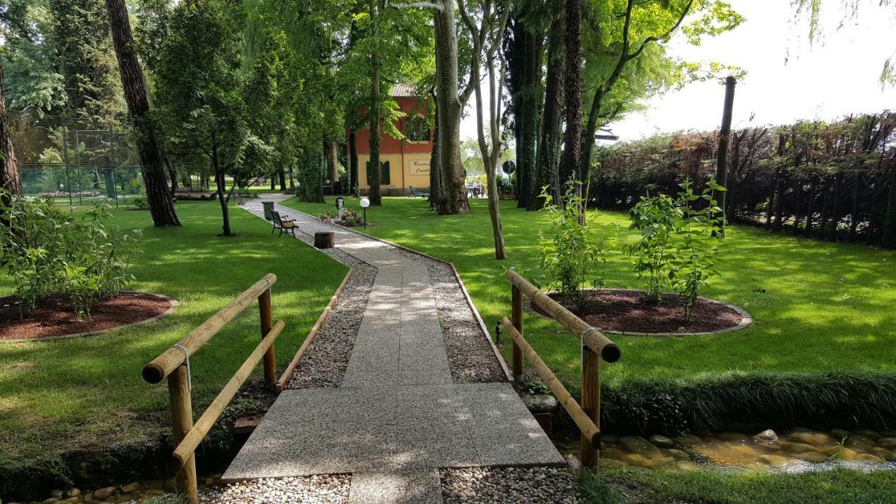 Camera Familiare con 2 Camere Comunicanti e Vista Lago - Edificio Separato