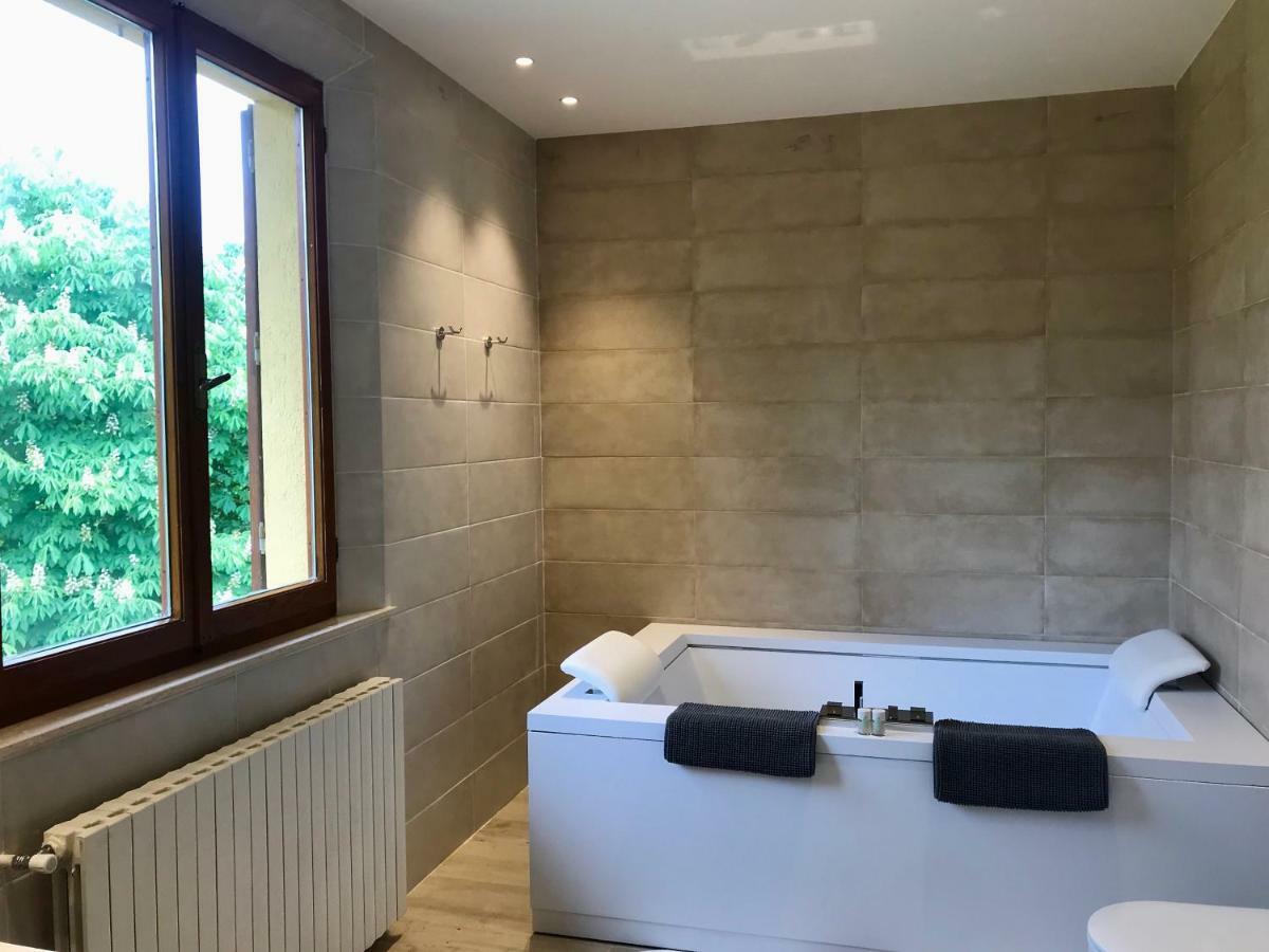 Deluxe Double Room with Bath,1598443031:JPEG