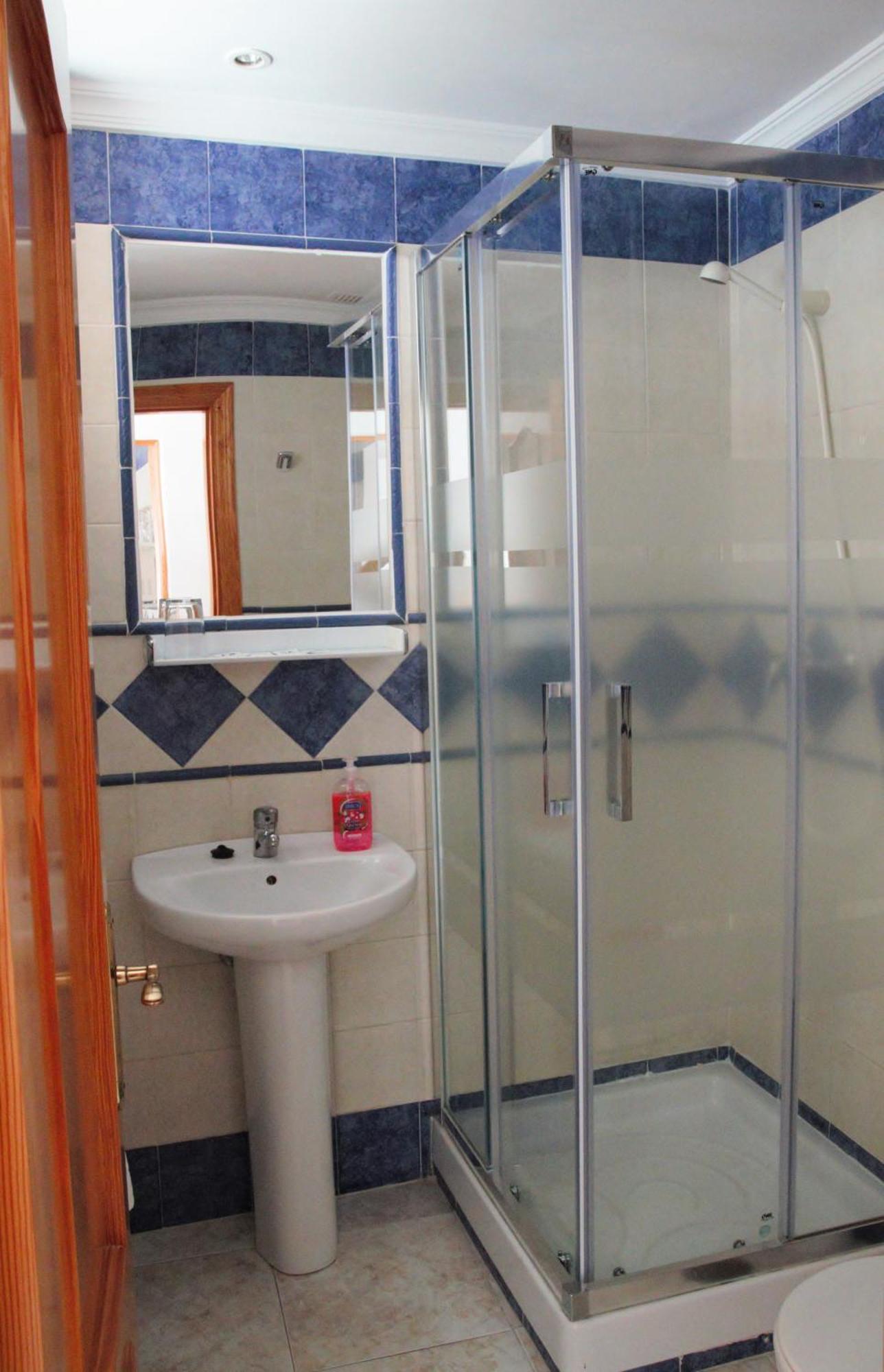 Single Room,1498478818:JPEG