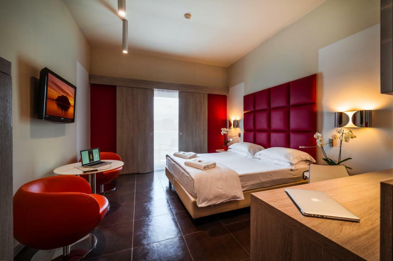 Superior Double Room with Balcony
