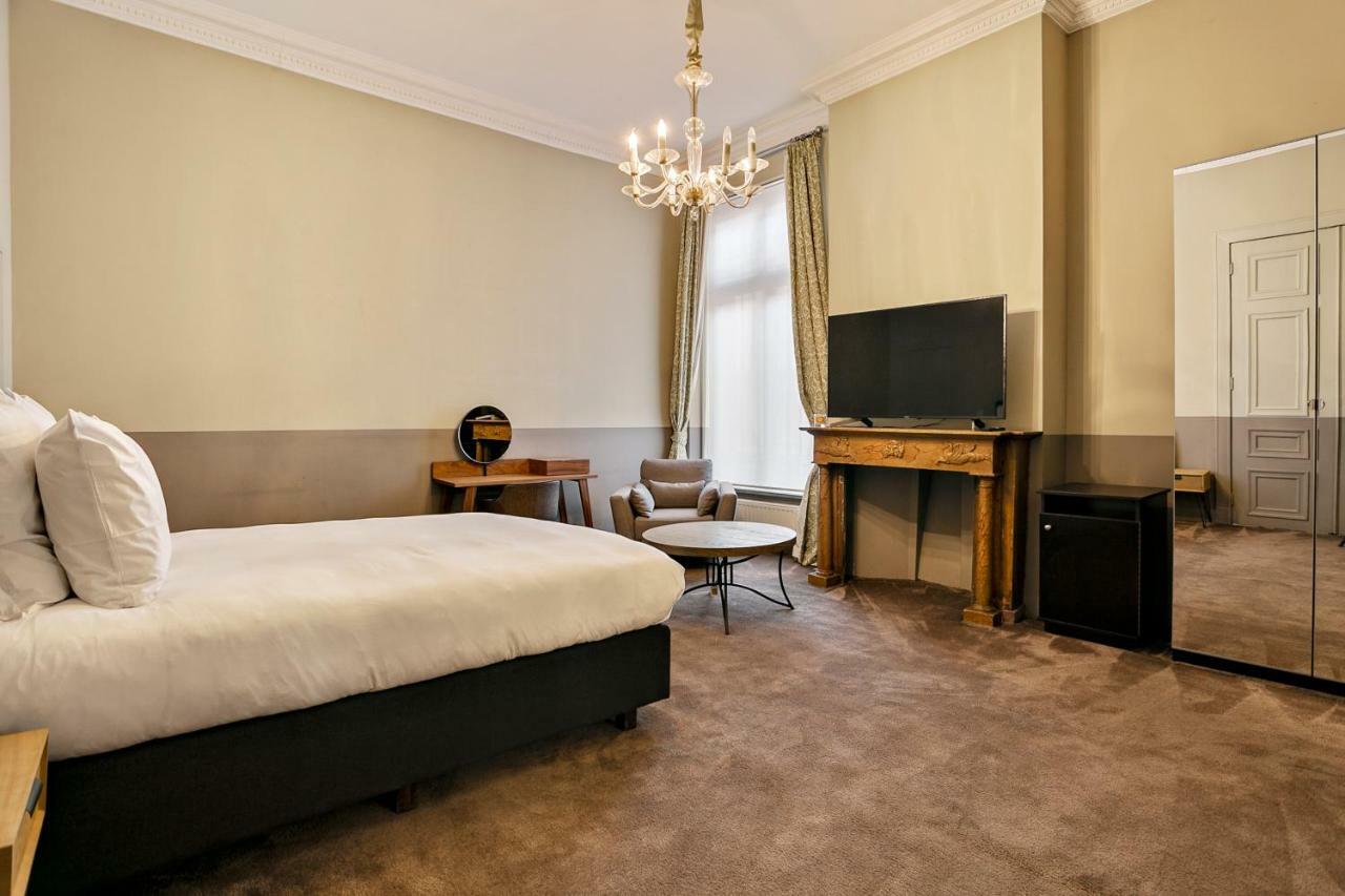 Kamer met Kingsize Bed