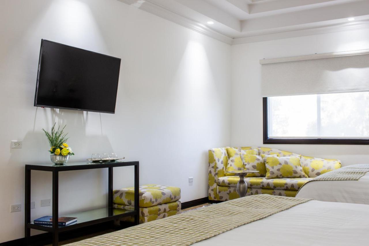 Junior Suite,913623358:JPEG