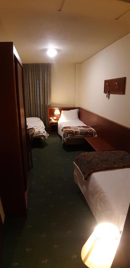 Chambre Triple Économique