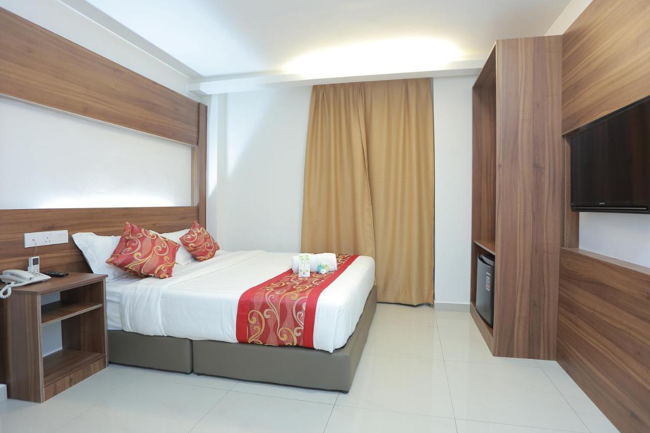 Deluxe Queen Room,966981094:JPEG