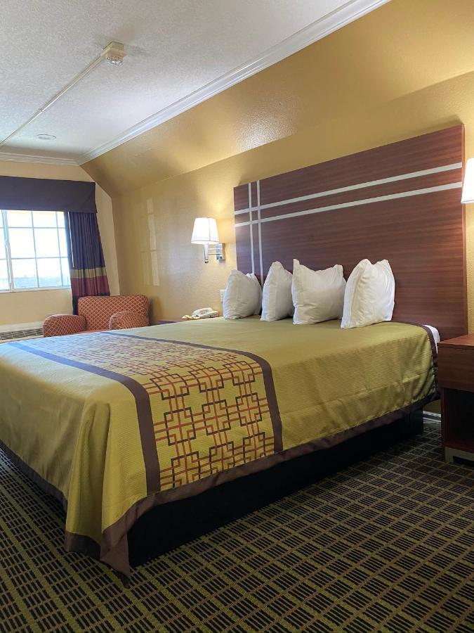 King Room - Disability Access