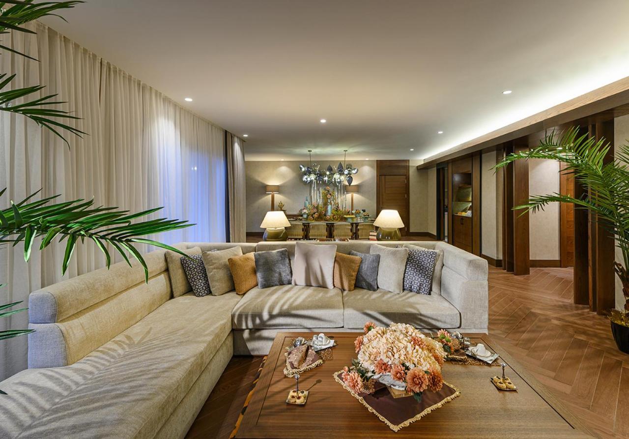 Presidential Suite with King Size Bed, Forest View,999234522:JPEG