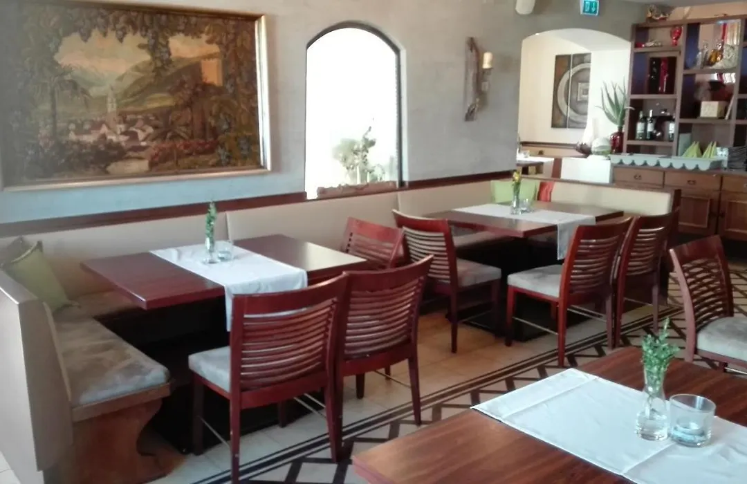 Pension Restaurant Meran-1