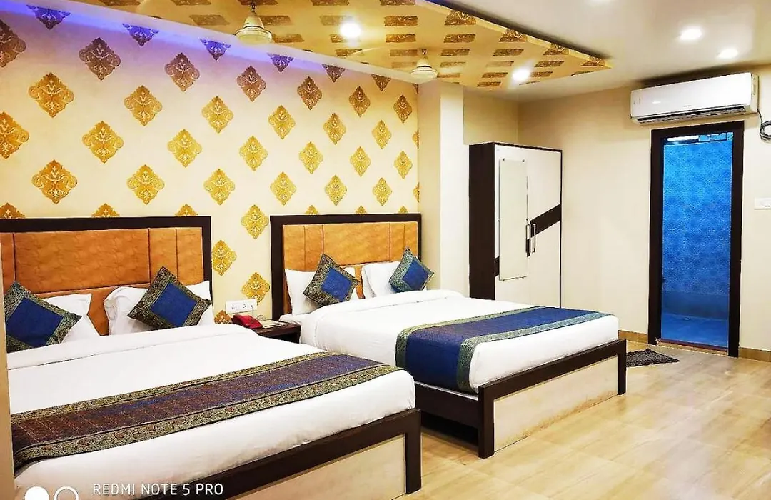 Hotel Aadesh Palace-1
