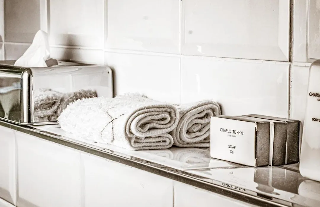 Sugar Hotel-1