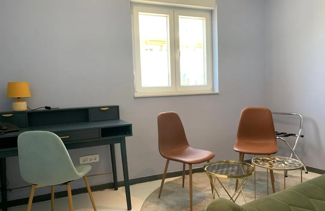 Hotel Elu Iris-1