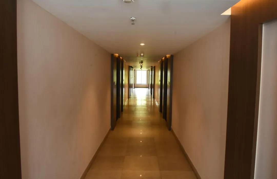 Hotel Blue Diamond-1