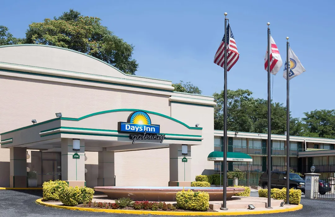 Days Inn By Wyndham Washington Dc/Gateway-1