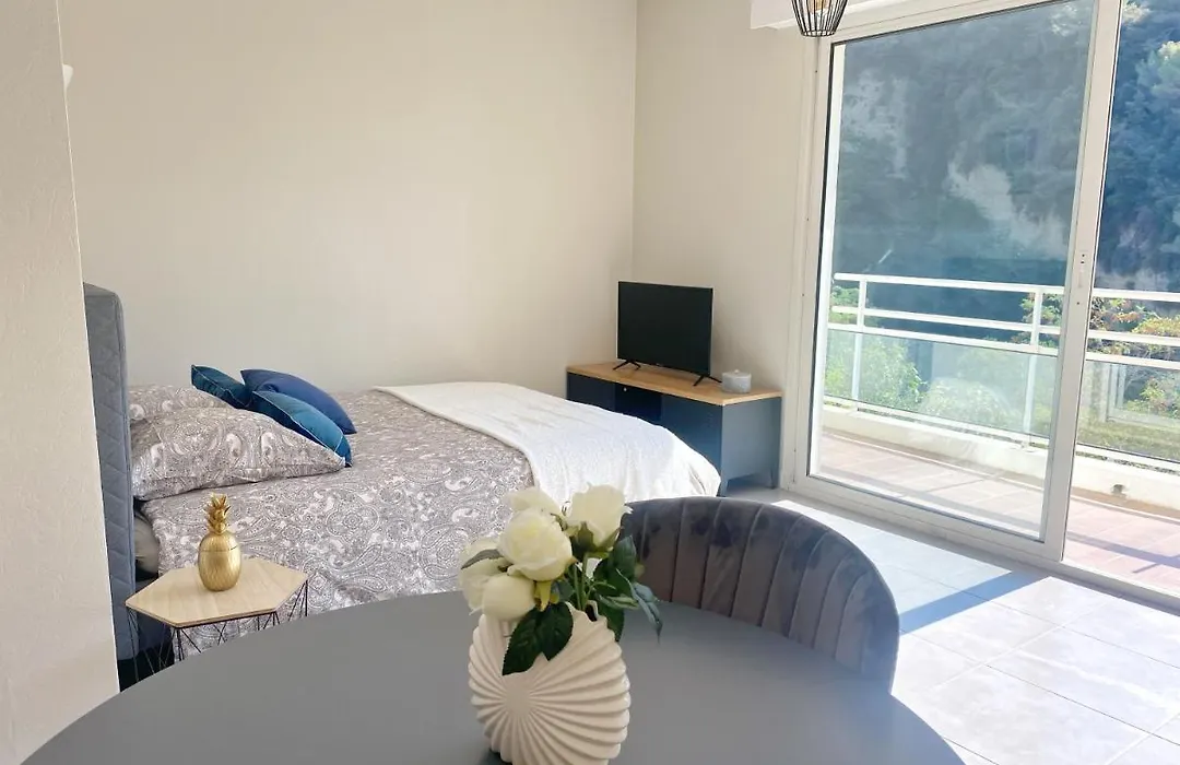 Villa Madeleine - Résidence Services-1