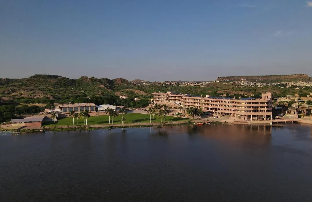 Lake View Hotel And Resort-1