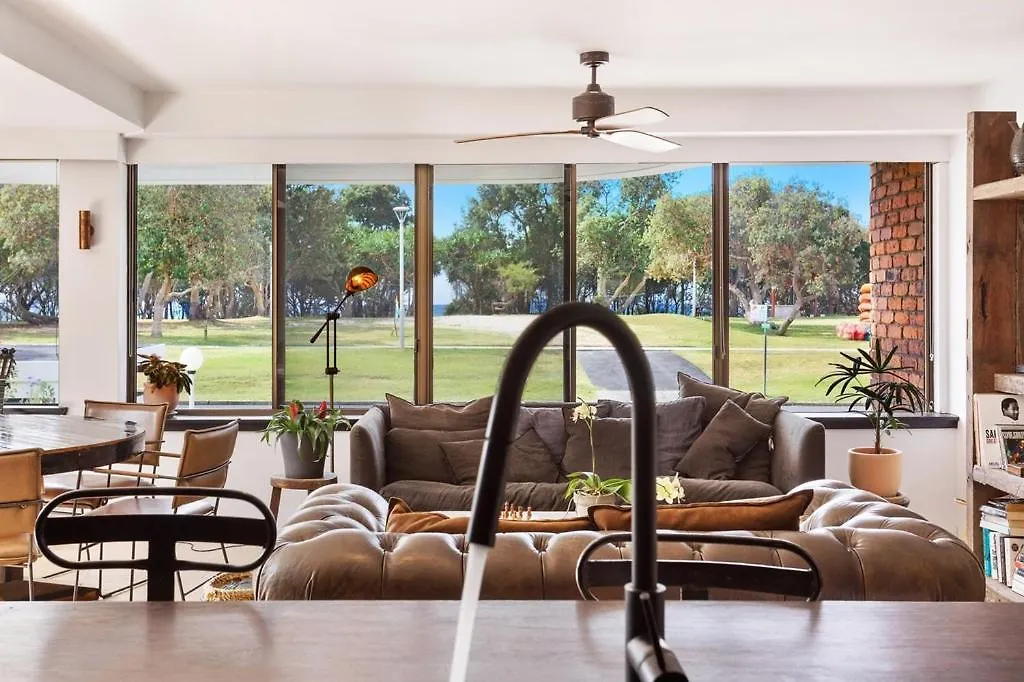 Byron Pacific Apartments - On Clarkes Beach-1