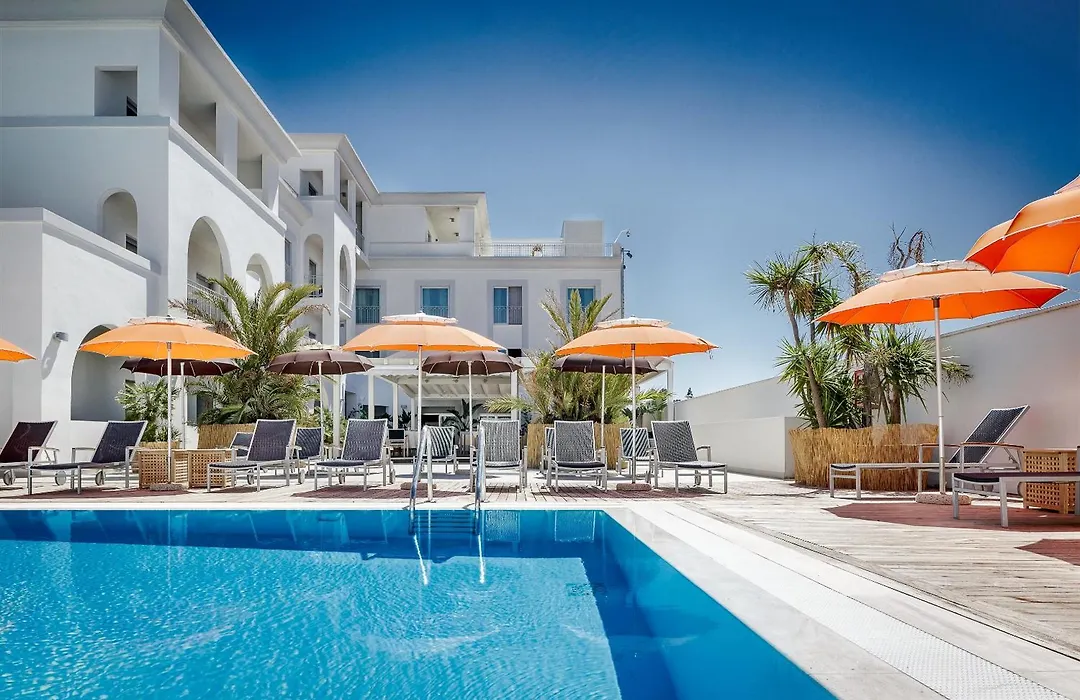 Jazz Hotel-1