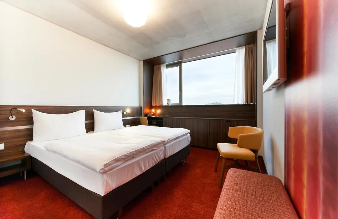 Simm'S Hotel - Cityhotel Next To Metro U3-1