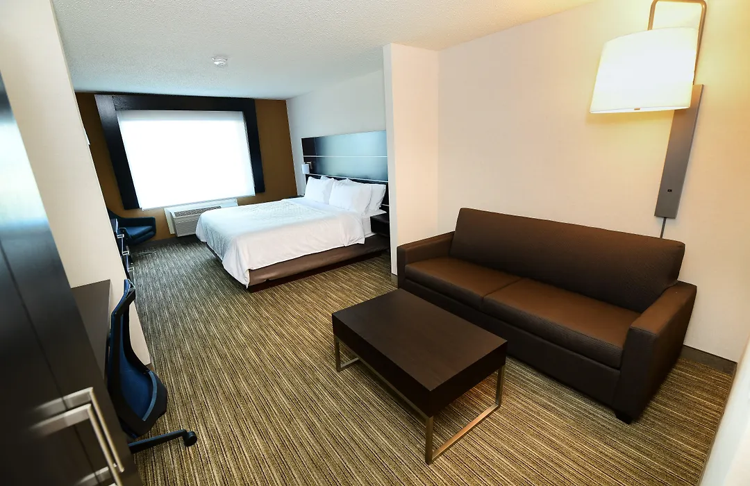 Holiday Inn Express Hotel & Suites Grand Forks By Ihg-1