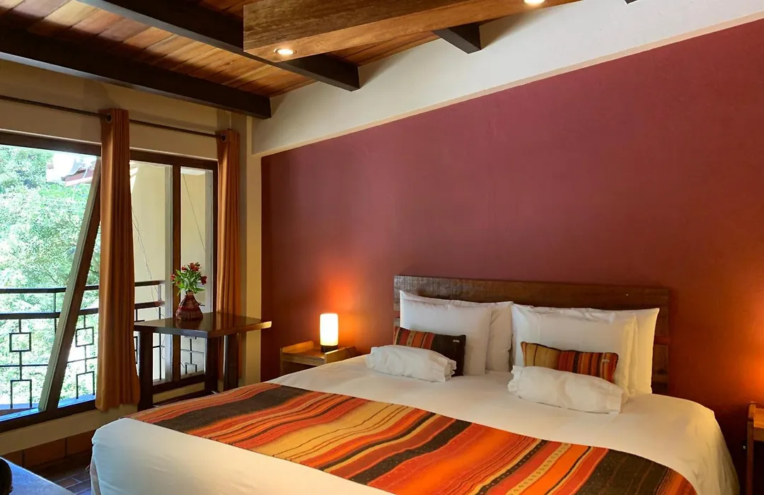 Panorama B&B-1