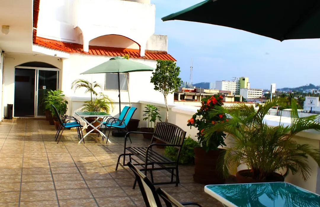 D'Cesar Hotel Acapulco-1