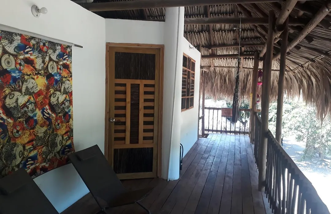 Baobao Hostel Palomino-1
