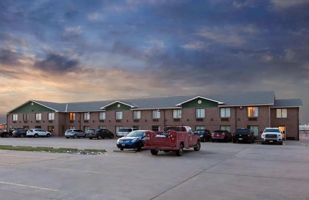 Super 8 By Wyndham Salina I-70-1