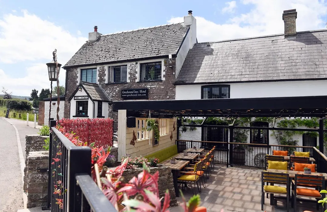 The Greyhound Inn And Hotel-1