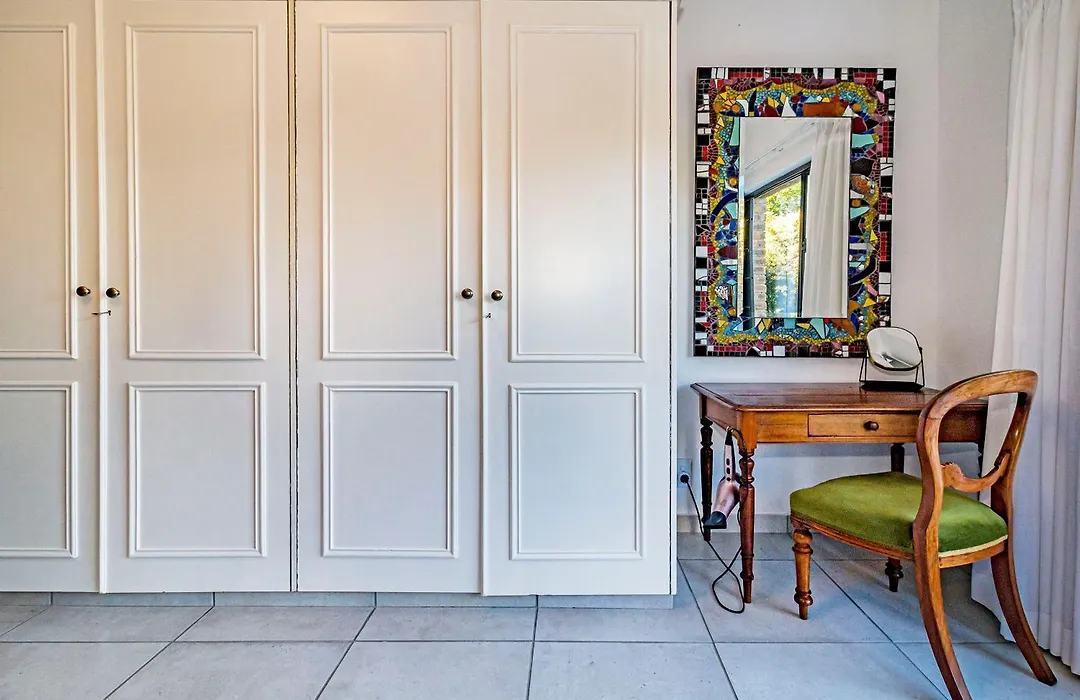 5 Rembrandt Guesthouse-1