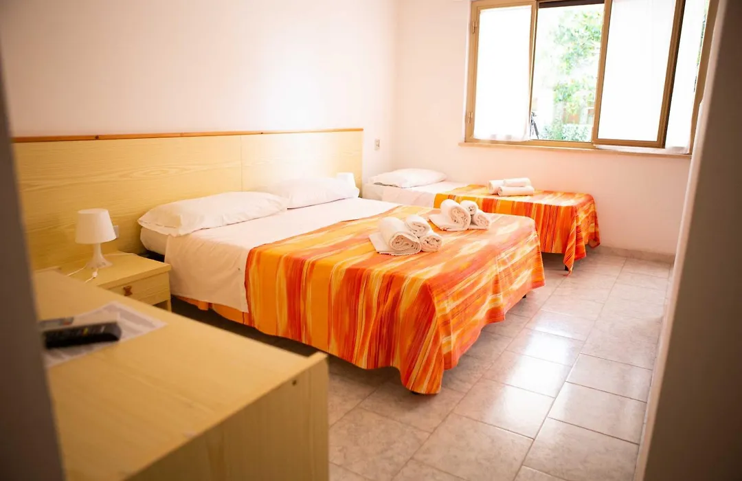 Apulia Hotel Sellia Marina-1
