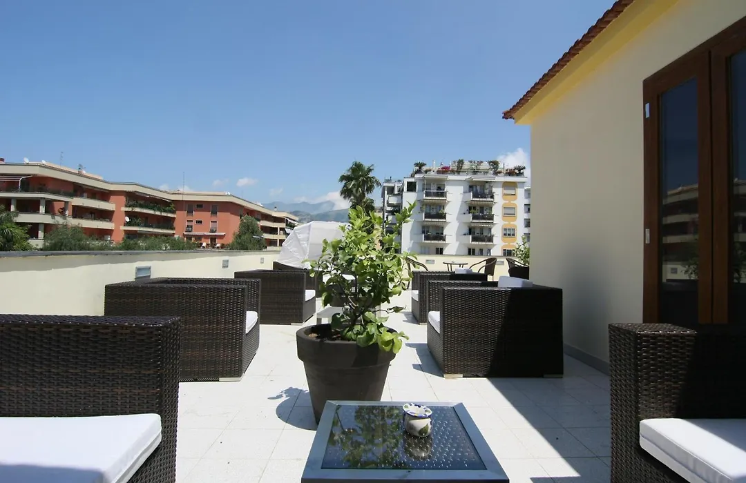 Hotel Nice-1