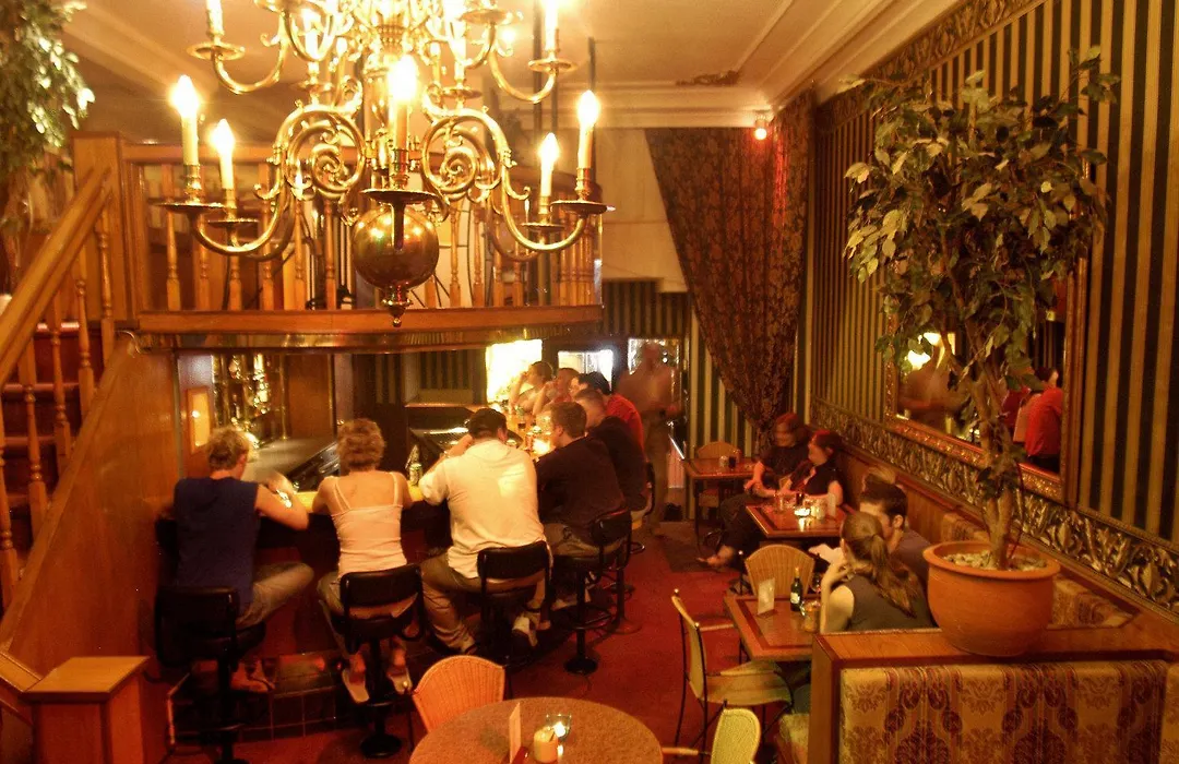 Rembrandtplein Hotel-1