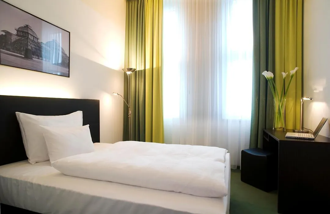 Rainers Hotel Vienna-1