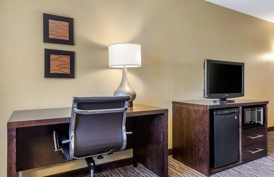 Suburban Studios Arlington Heights Elk Grove-1