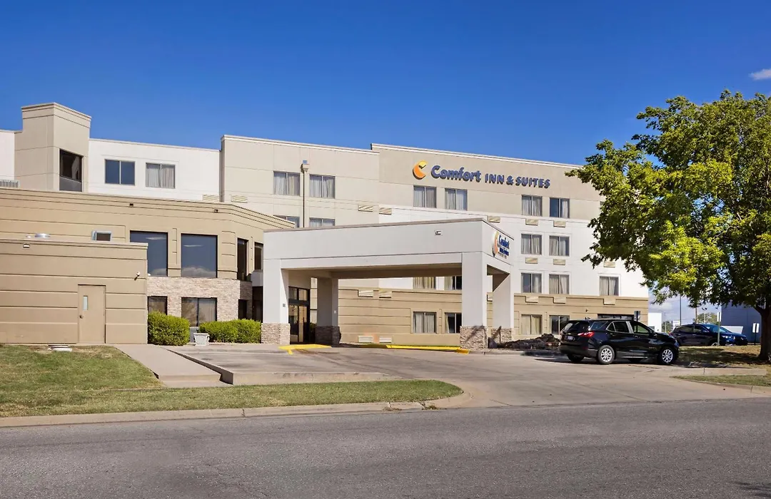 Comfort Inn & Suites Wichita Northeast-1